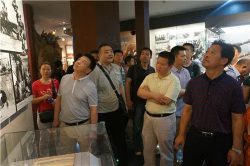 激发爱国热情
