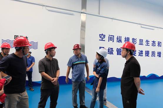 继续了解在市政所所长王月琴的引导下进